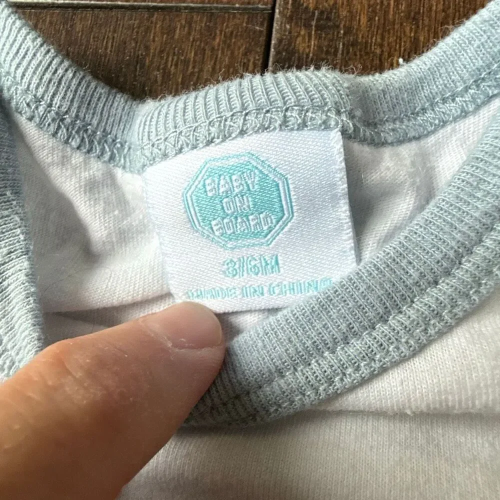 Baby boys size 6 months lot of 5 assorted one piece‎ shirts carters others